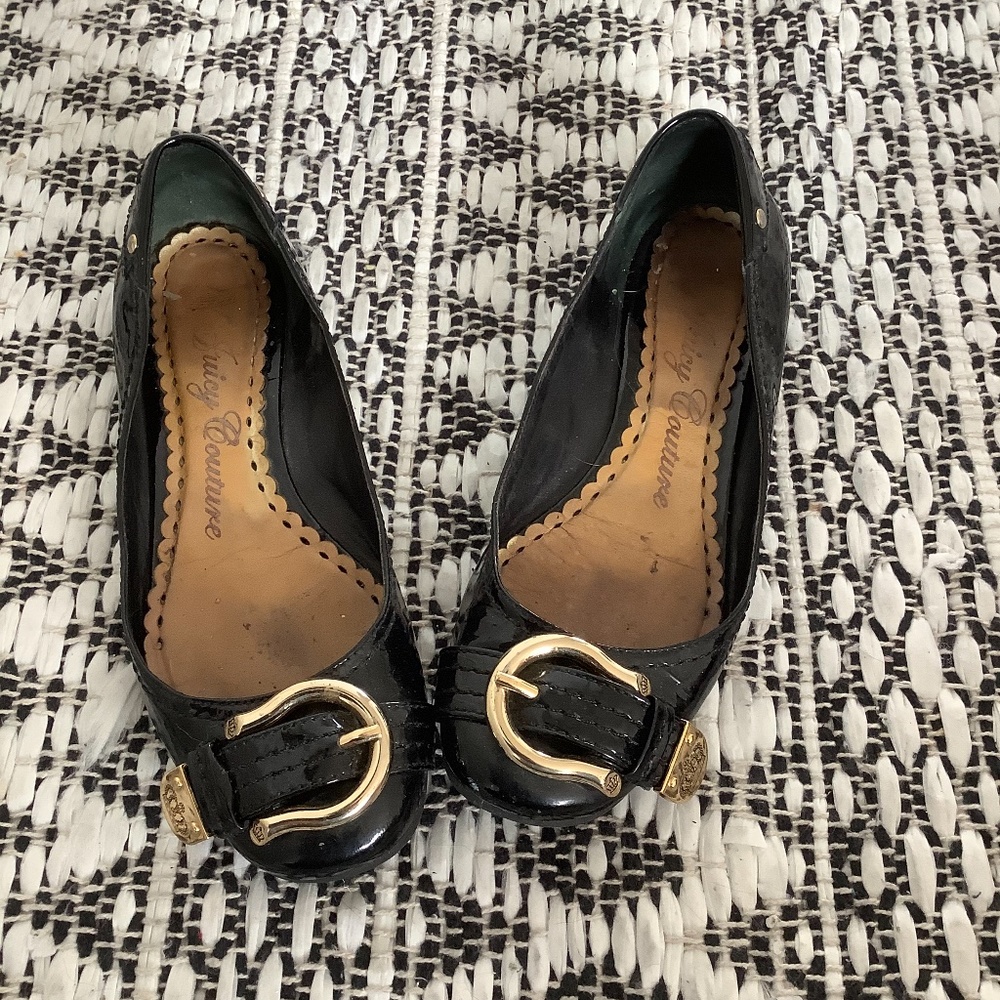 Juicy Couture Black Flats Size 6.5